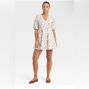 Universal Thread Cream and Black Floral Mini Dress Size M